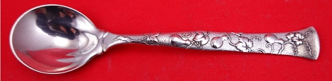 Sherbet Spoon pinched  w/ gourd motif   5 5/8